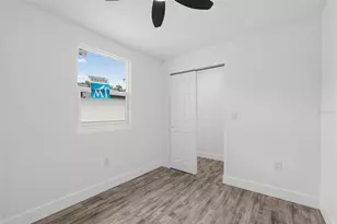 4050 26th St N, Saint Petersburg, FL 33714 - Photo 24