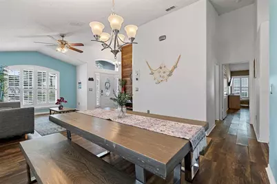 1541 Indian Oaks Trail, Kissimmee, FL 34747 - Photo 6