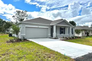 560 Walnut Ave, Orange City, FL 32763 - Photo 2