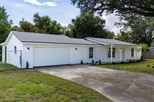 601 Hillcrest Ave, Titusville, FL 32796 - Photo 2