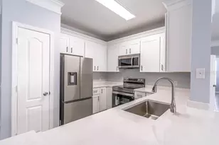 8842 Villa View Cir, Orlando, FL 32821 - Photo 6