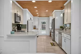 201 E Sweetwater Creek Dr, Longwood, FL 32779 - Photo 16