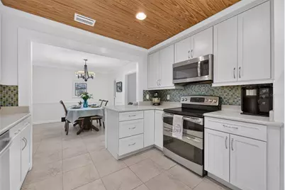 201 E Sweetwater Creek Drive, Longwood, FL 32779 - Photo 10