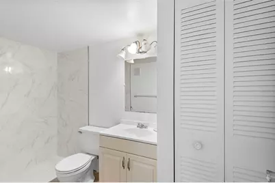 555 62nd Street S #105, Saint Petersburg, FL 33707 - Photo 6