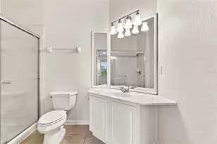 3326 Robert Trent Jones Dr, Orlando, FL 32835 - Photo 18