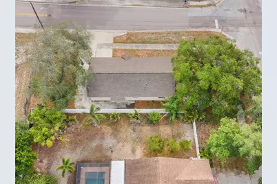 1221 E Court Street, Tarpon Springs, FL 34689 - Photo 30