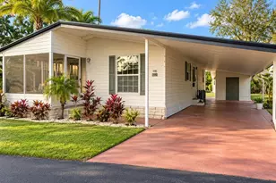 5221 Poinciana Cir, New Port Richey, FL 34653 - Photo 1