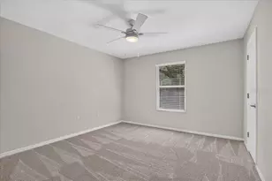 4233 NW 36th St, Gainesville, FL 32605 - Photo 32