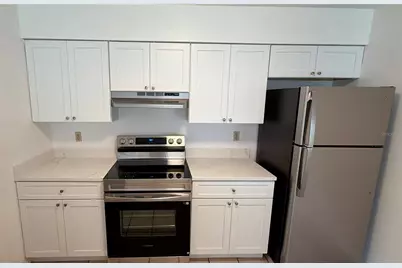 10155 Donhill Court, Orlando, FL 32821 - Photo 4