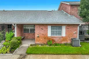 1225 Carriage Ln, Orlando, FL 32807 - Photo 2