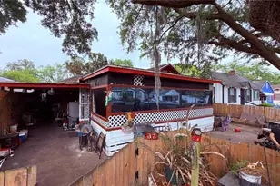 270 E 46th St, Jacksonville, FL 32208 - Photo 4