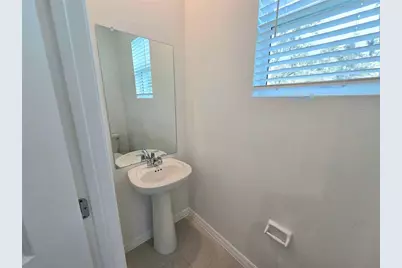 3258 Lapis Lake Drive, Zephyrhills, FL 33541 - Photo 20