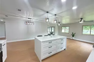 3915 Port Simbor Ave, Orlando, FL 32817 - Photo 14