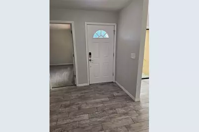 700 W Cranes Circle, Altamonte Springs, FL 32701 - Photo 2