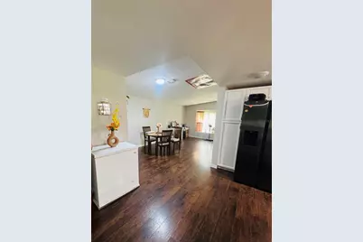 1013 Lianne Place, Seffner, FL 33584 - Photo 10