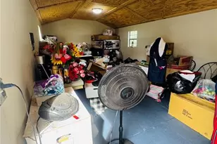 1013 Lianne Pl, Seffner, FL 33584 - Photo 20