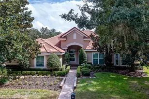 719 Treeline Pl, Sanford, FL 32771 - Photo 2