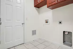 8045 Waterbury Way, Mount Dora, FL 32757 - Photo 14