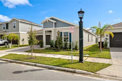 4753 Golden Knight Boulevard, Kissimmee, FL 34746 - Photo 4