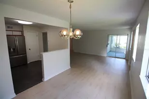 5301 White Cliff Ln, Orlando, FL 32812 - Photo 8