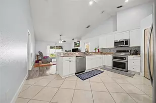 2303 Weathered Wood Dr, Leesburg, FL 34748 - Photo 12