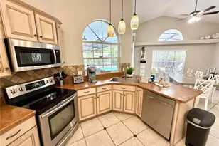102 Titan Dr, Davenport, FL 33837 - Photo 28