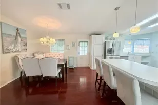 8713 E 28th Ave, Palmetto, FL 34221 - Photo 14