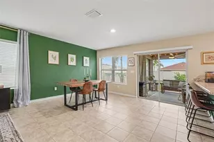 11207 Southern Cross Pl, Gibsonton, FL 33534 - Photo 8