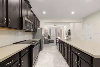 8067 Glenlloyd Avenue, Winter Garden, FL 34787 - Photo 6