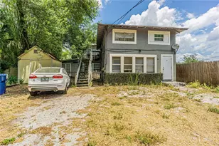 113 W Hanlon St, Tampa, FL 33604 - Photo 2