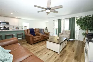 5325 Red Coral Cir, Mount Dora, FL 32757 - Photo 6