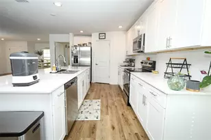 5325 Red Coral Cir, Mount Dora, FL 32757 - Photo 12