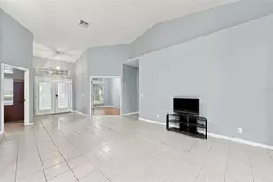 39914 Sunbeam Way, Lady Lake, FL 32159 - Photo 4