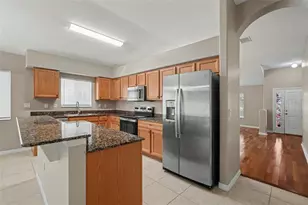 27722 Sugar Loaf Dr, Wesley Chapel, FL 33544 - Photo 6