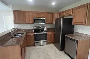 106 Garrison Dr, Sanford, FL 32771 - Photo 4