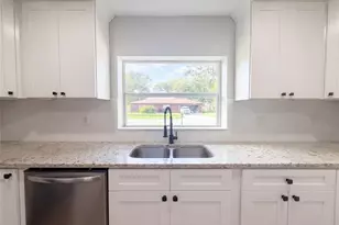 789 Little Pine Dr, South Daytona, FL 32119 - Photo 8