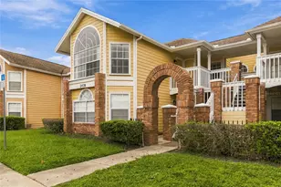 2478 Sweetwater Club Cir, Kissimmee, FL 34746 - Photo 32