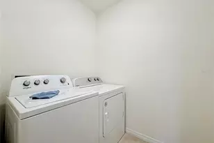 3956 E Magenta Pl, Saint Cloud, FL 34772 - Photo 20