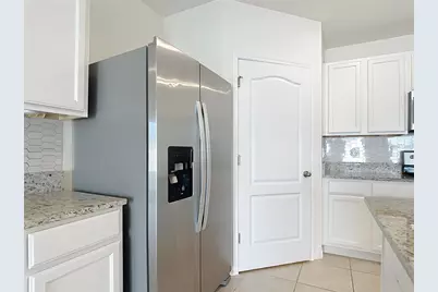 3956 E Magenta Place, Saint Cloud, FL 34772 - Photo 6