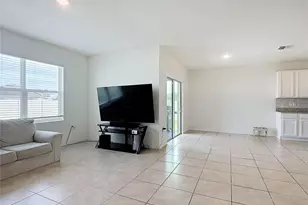3956 E Magenta Pl, Saint Cloud, FL 34772 - Photo 8