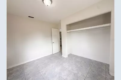 7916 Endive Avenue, Tampa, FL 33619 - Photo 16