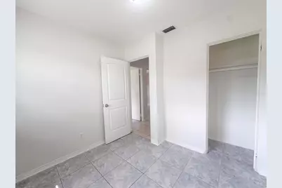 7916 Endive Avenue, Tampa, FL 33619 - Photo 18