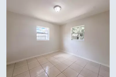 7916 Endive Avenue, Tampa, FL 33619 - Photo 4