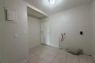 7916 Endive Ave, Tampa, FL 33619 - Photo 12