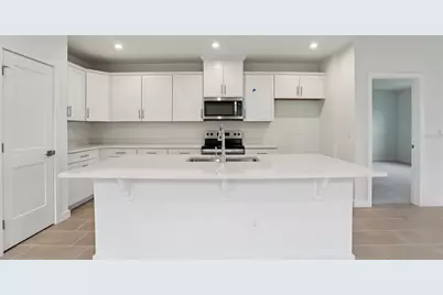3286 Cup Drive, Lakeland, FL 33803 - Photo 10