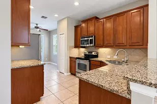 5209 Alligator Flag Ln, Orlando, FL 32811 - Photo 4