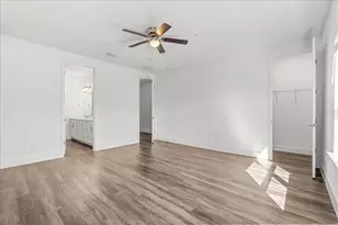 13049 Michael Callin Aly, Orlando, FL 32828 - Photo 14