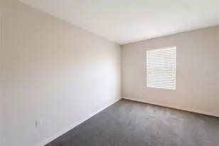 7607 Tangle Rush Dr, Gibsonton, FL 33534 - Photo 12