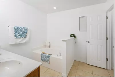 1056 Royal Marquis Circle, Ocoee, FL 34761 - Photo 18