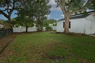 2004 Harrison Ave, Orlando, FL 32804 - Photo 16